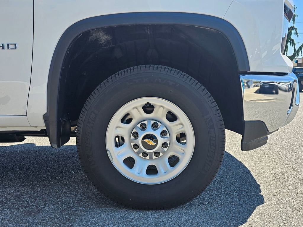 2025 Chevrolet Silverado 3500 HD Work Truck - Photo 9