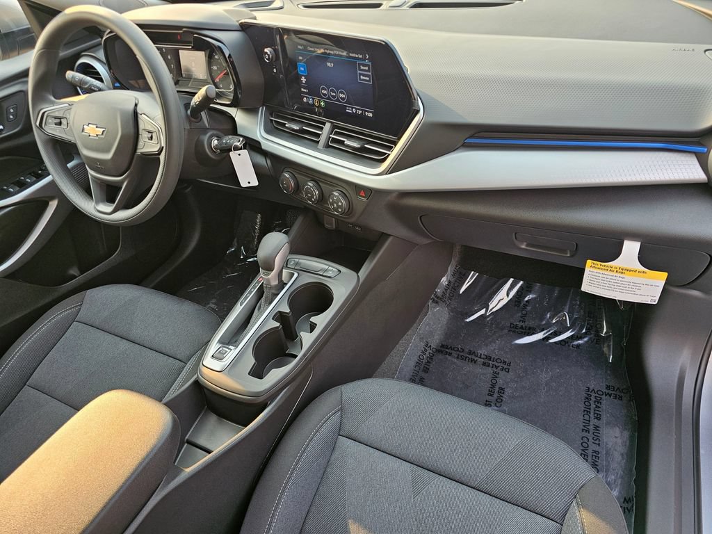 2026 Chevrolet Trax LS - Photo 17