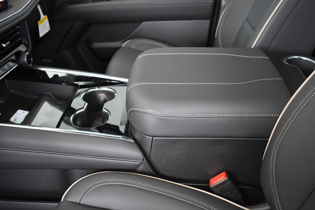 2026 Chevrolet Tahoe Premier - Photo 32