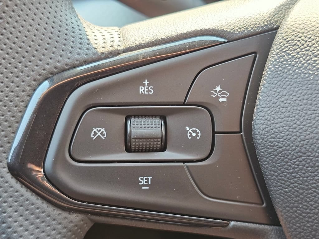2026 Chevrolet Trax LS - Photo 38