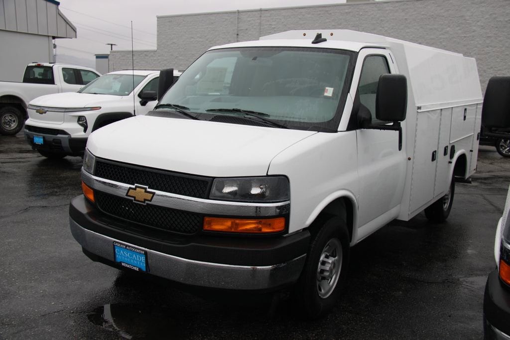 New 2025 Chevrolet Express Cutaway 3500 1WT Cutaway Van