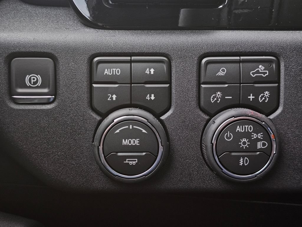 2026 Chevrolet Silverado 2500 HD LTZ - Photo 39