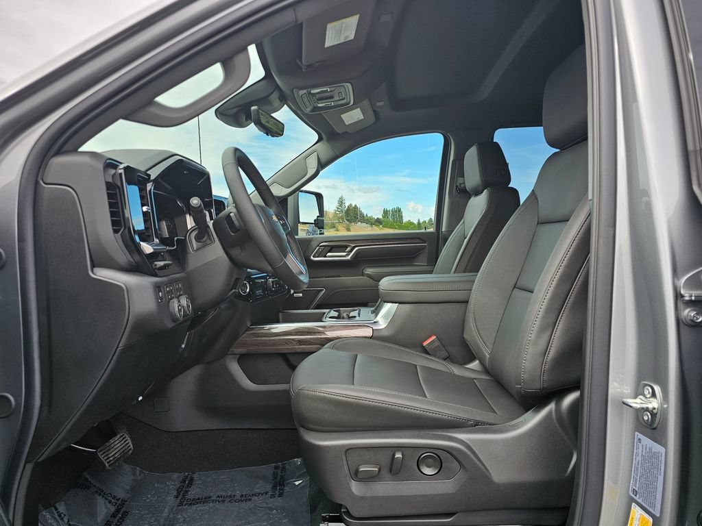 2026 Chevrolet Silverado 2500 HD LTZ - Photo 29