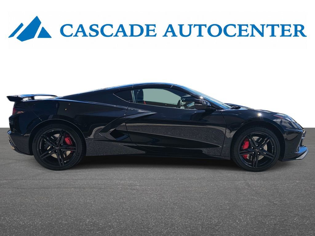 2026 Chevrolet Corvette 2LT - Photo 11