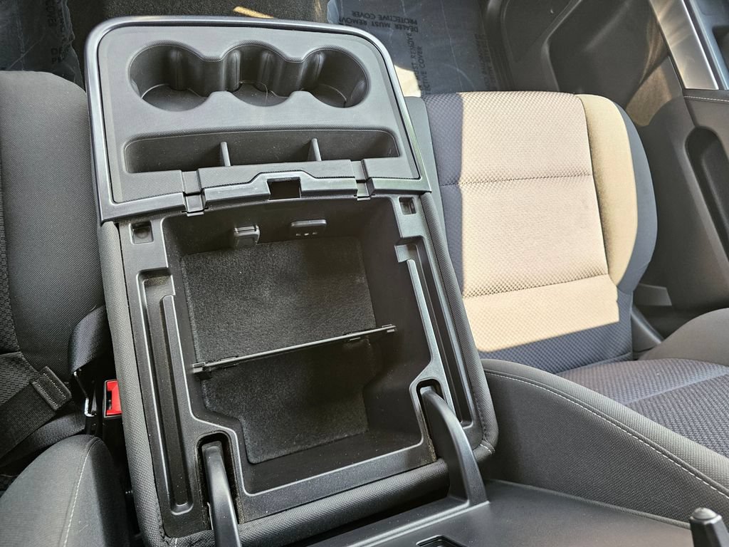 2018 Chevrolet Silverado 1500 LT - Photo 37