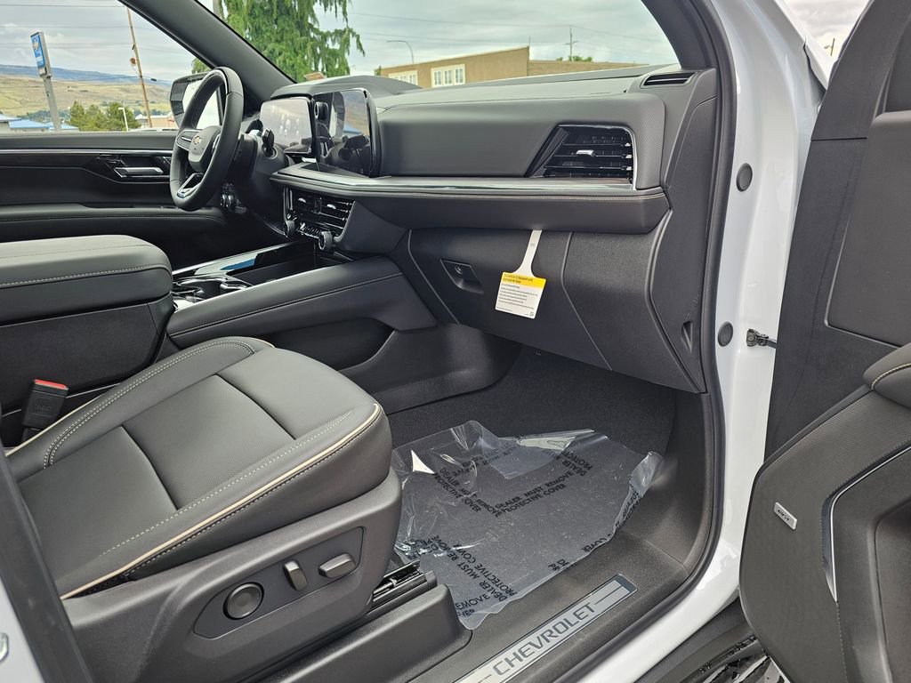2026 Chevrolet Tahoe Premier - Photo 10