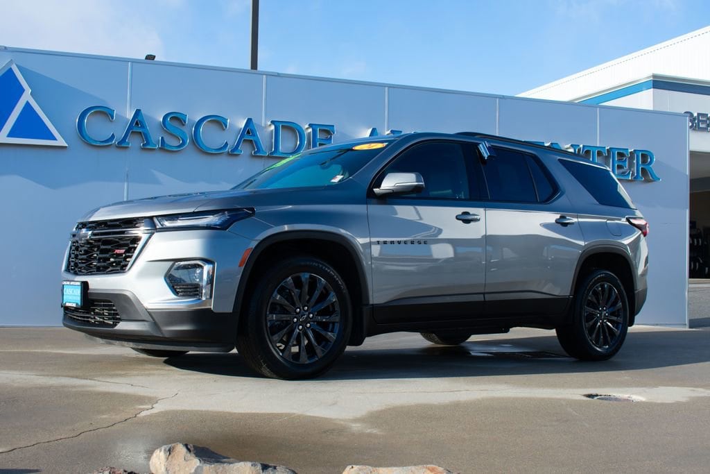 2024 Chevrolet Traverse Limited RS's photo