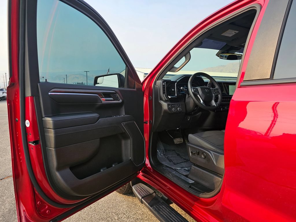 2024 Chevrolet Silverado 1500 RST - Photo 28