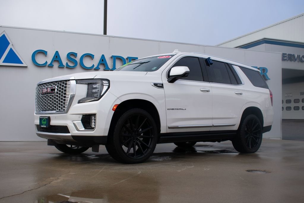 2023 GMC Yukon Denali's photo