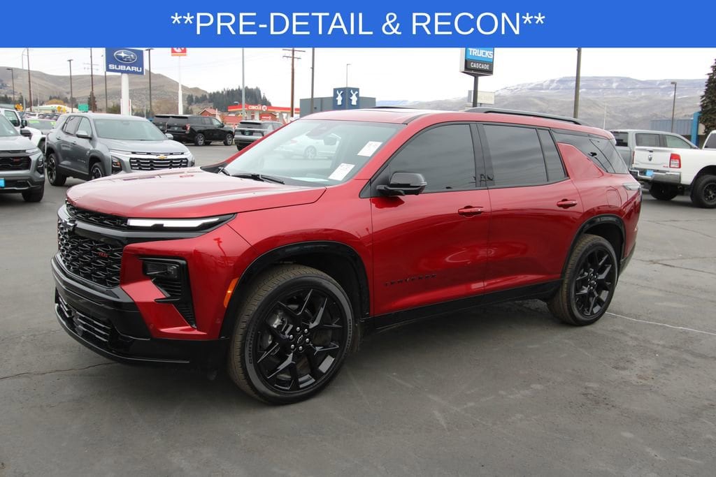 Used 2026 Chevrolet Traverse RS SUV