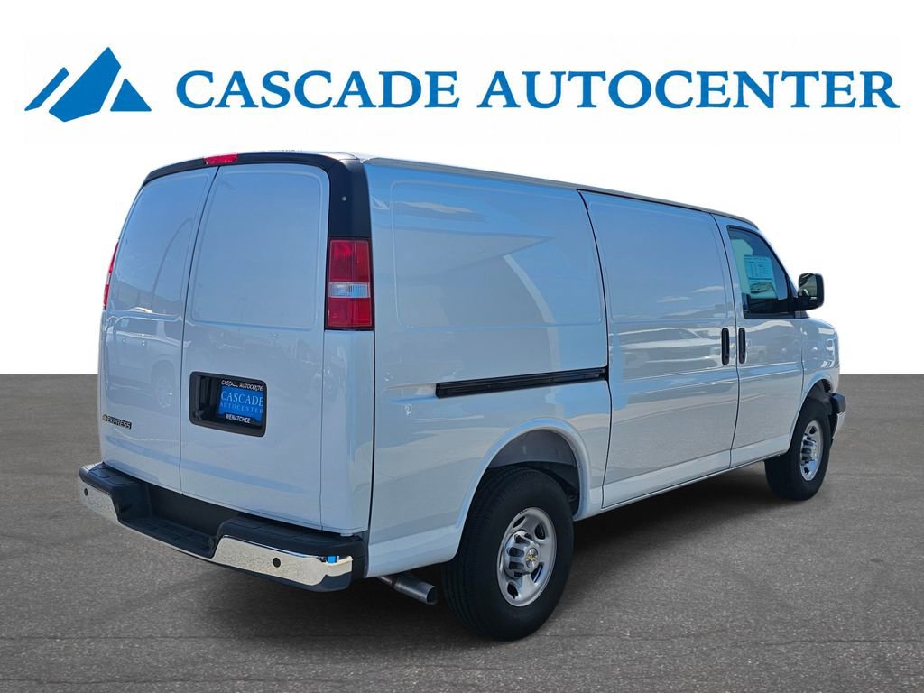 2025 Chevrolet Express Cargo Work Van - Photo 11