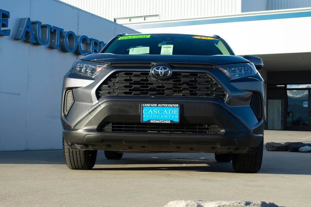 Used 2019 Toyota RAV4 LE SUV