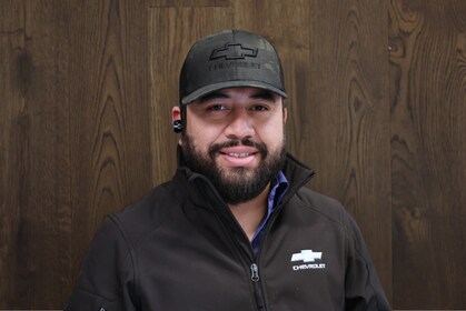 Staff member Oscar Mejia  from ID_17488b