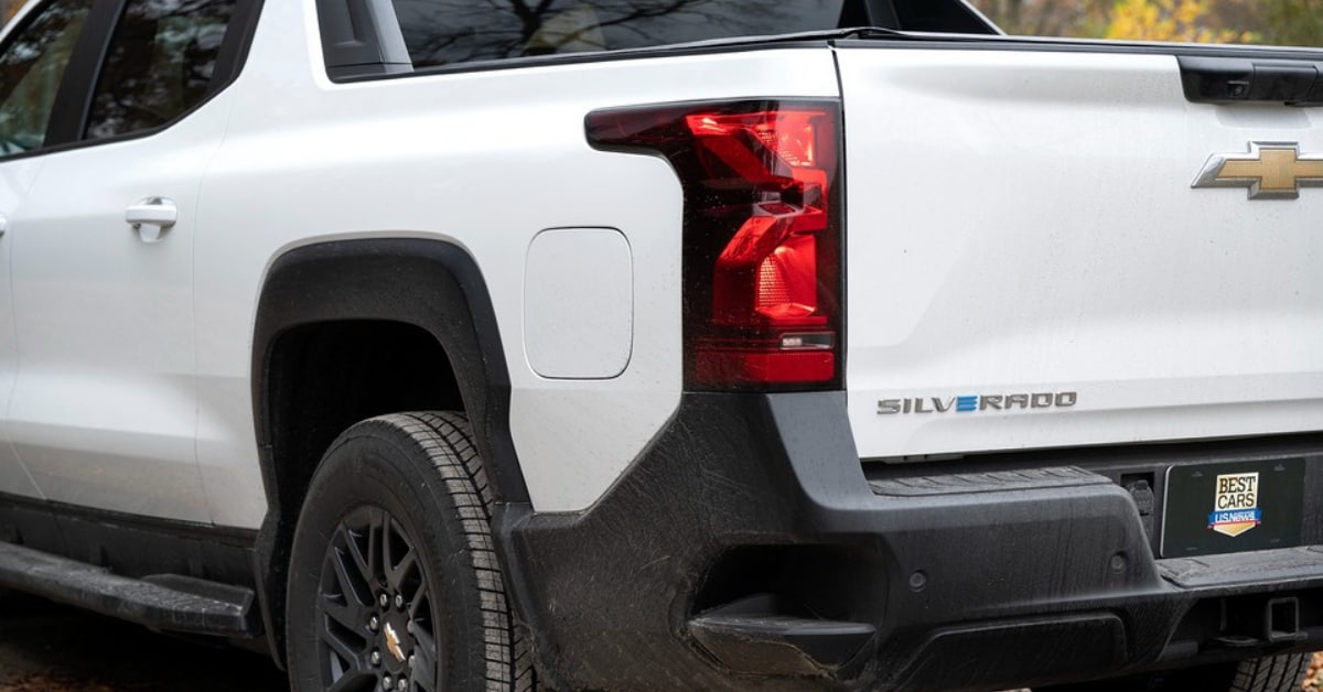 The%20back%20side%20of%20the%202025%20Chevy%20Silverado%201500%20EV.png