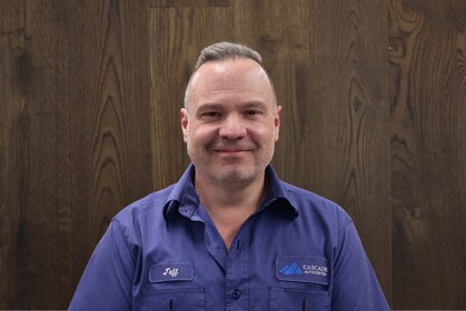 Staff member Jeff Lewis  from ID_17488b