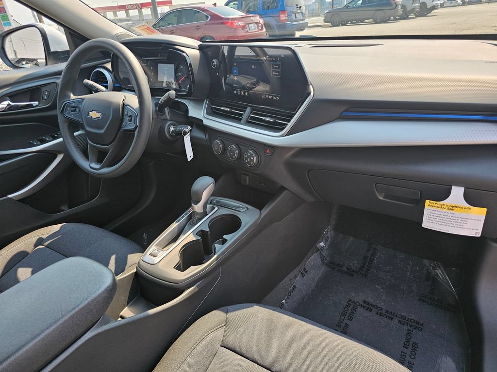 2026 Chevrolet Trax LS - Photo 18