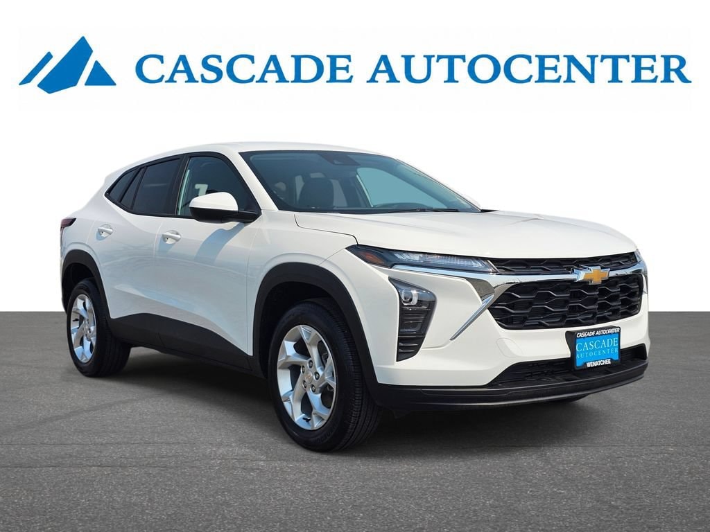 2026 Chevrolet Trax LS - Photo 13