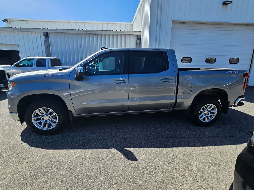 Used 2023 Chevrolet Silverado 1500 LT Truck Crew Cab