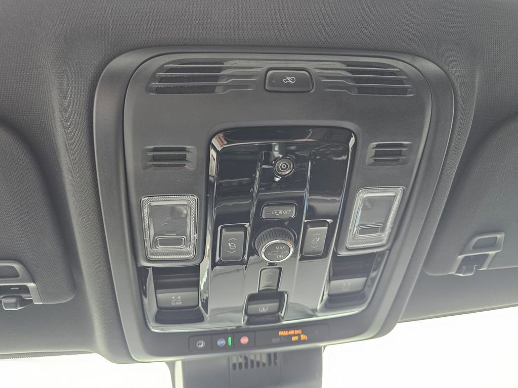 2026 Chevrolet Tahoe Premier - Photo 30