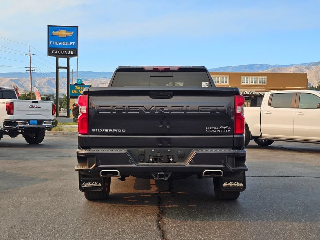 Used 2022 Chevrolet Silverado 1500 High Country Truck Crew Cab