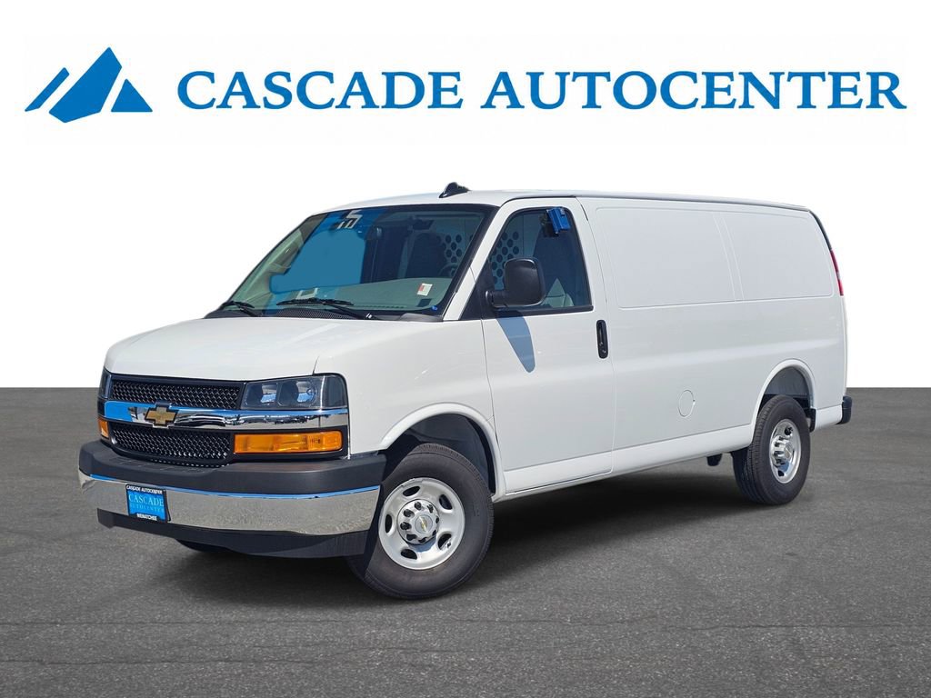 2025 Chevrolet Express 2500 Work Van HD's photo
