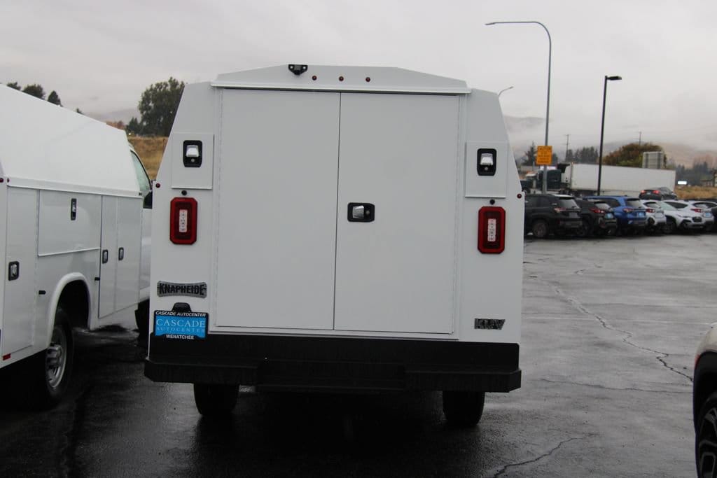 New 2025 Chevrolet Express Cutaway 3500 1WT Cutaway Van