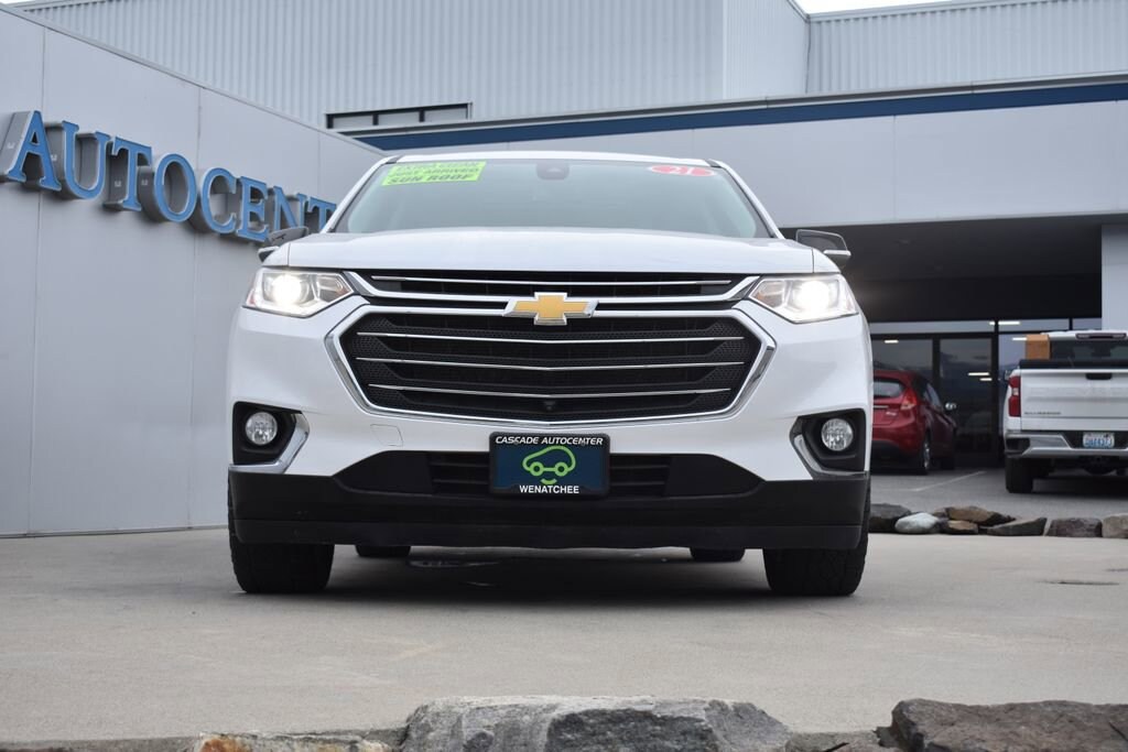 Used 2021 Chevrolet Traverse LT Leather SUV
