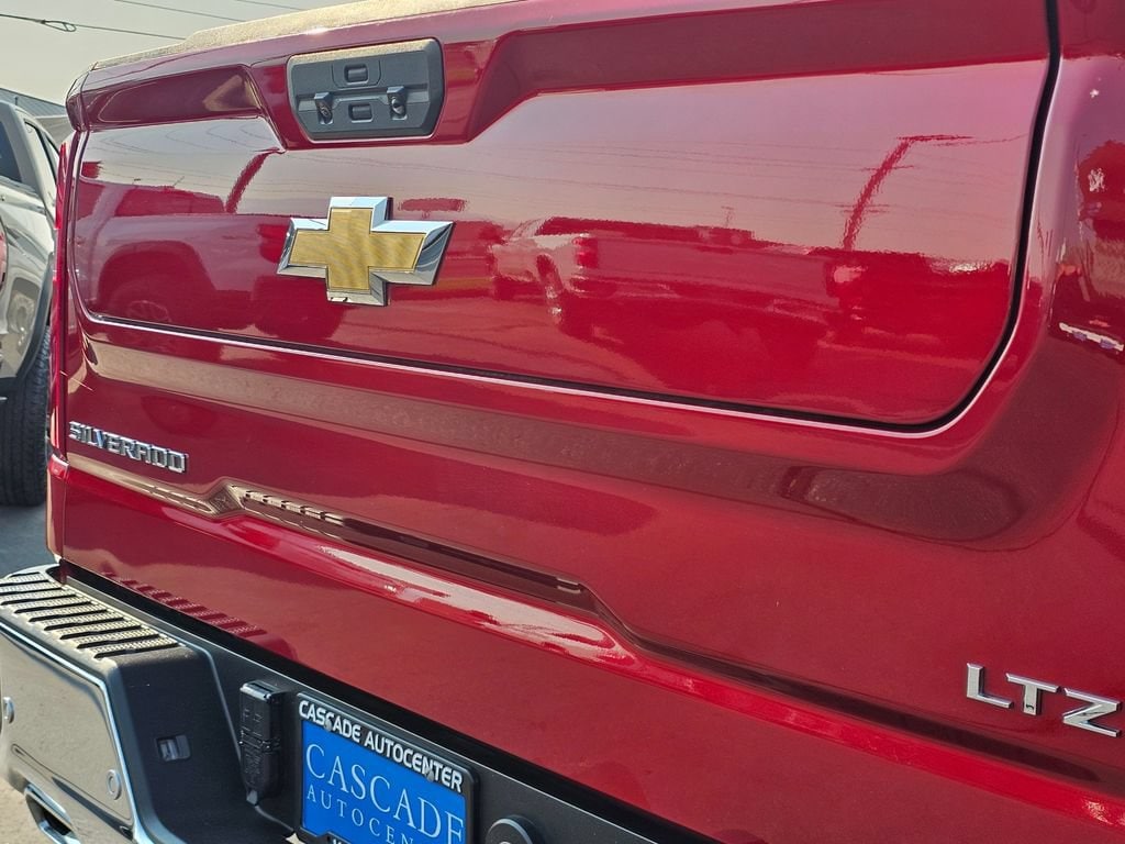2022 Chevrolet Silverado 1500 Limited LTZ - Photo 21
