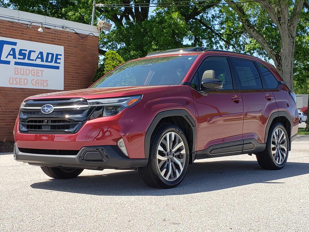 2025 Subaru Forester Touring's photo