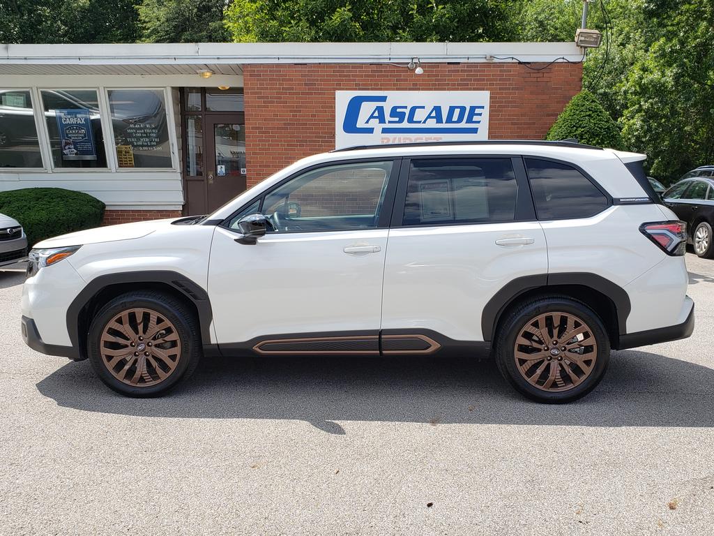 2025 Subaru Forester Sport photo 2
