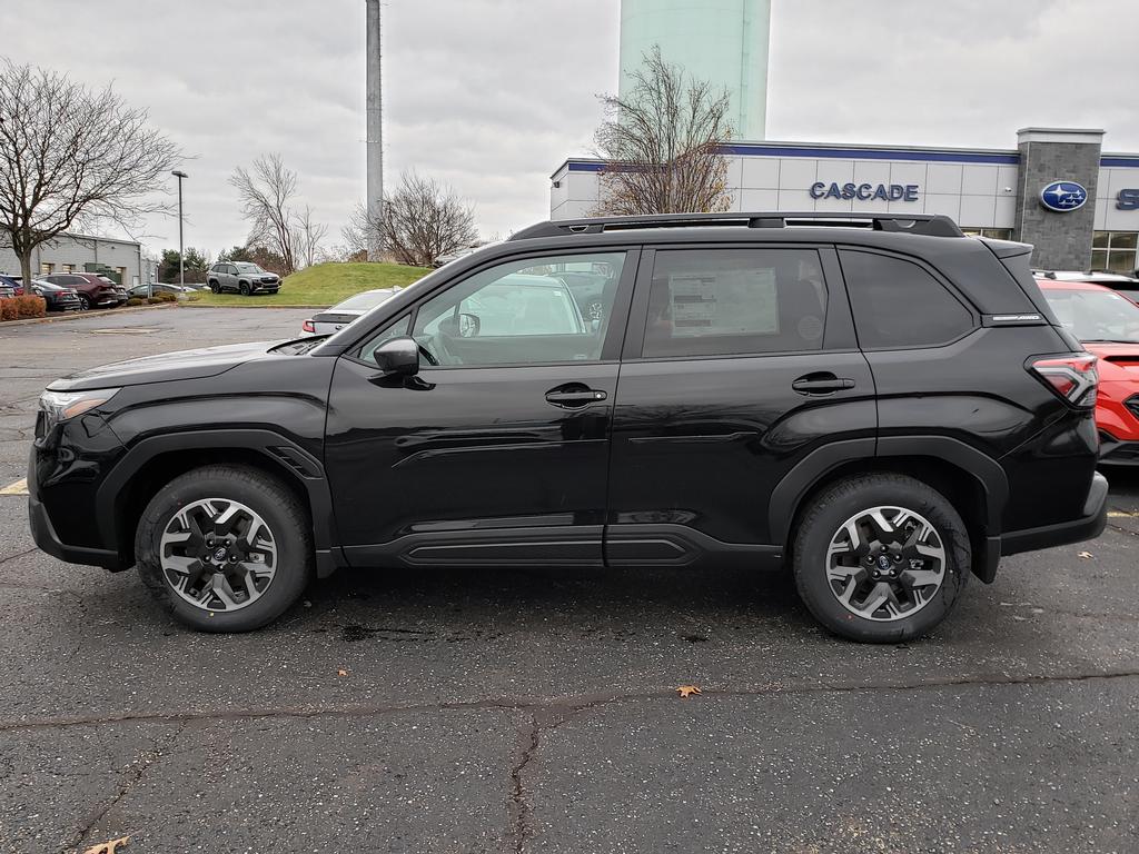 2026 Subaru Forester Premium photo 2