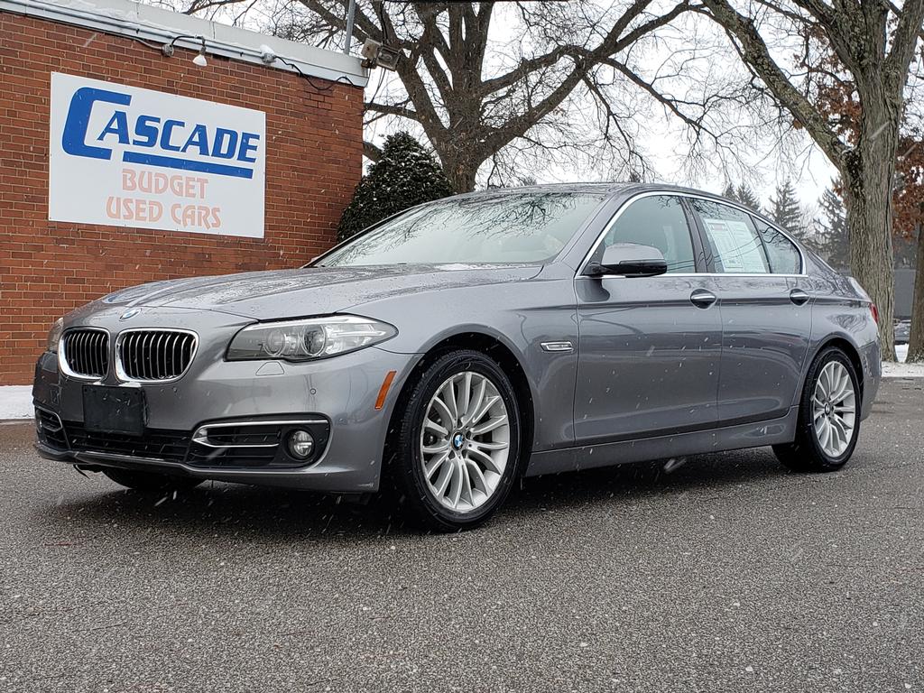 2014 BMW 5 Series 528i's photo