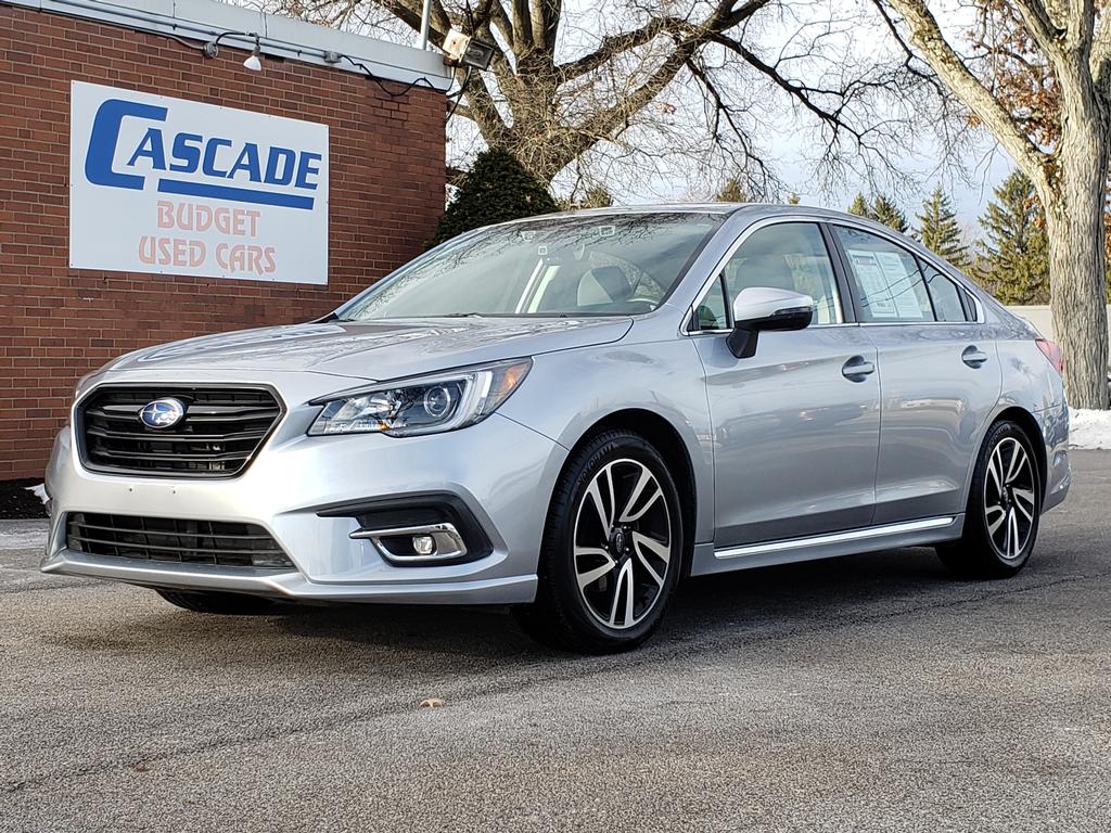 2018 Subaru Legacy Sport's photo
