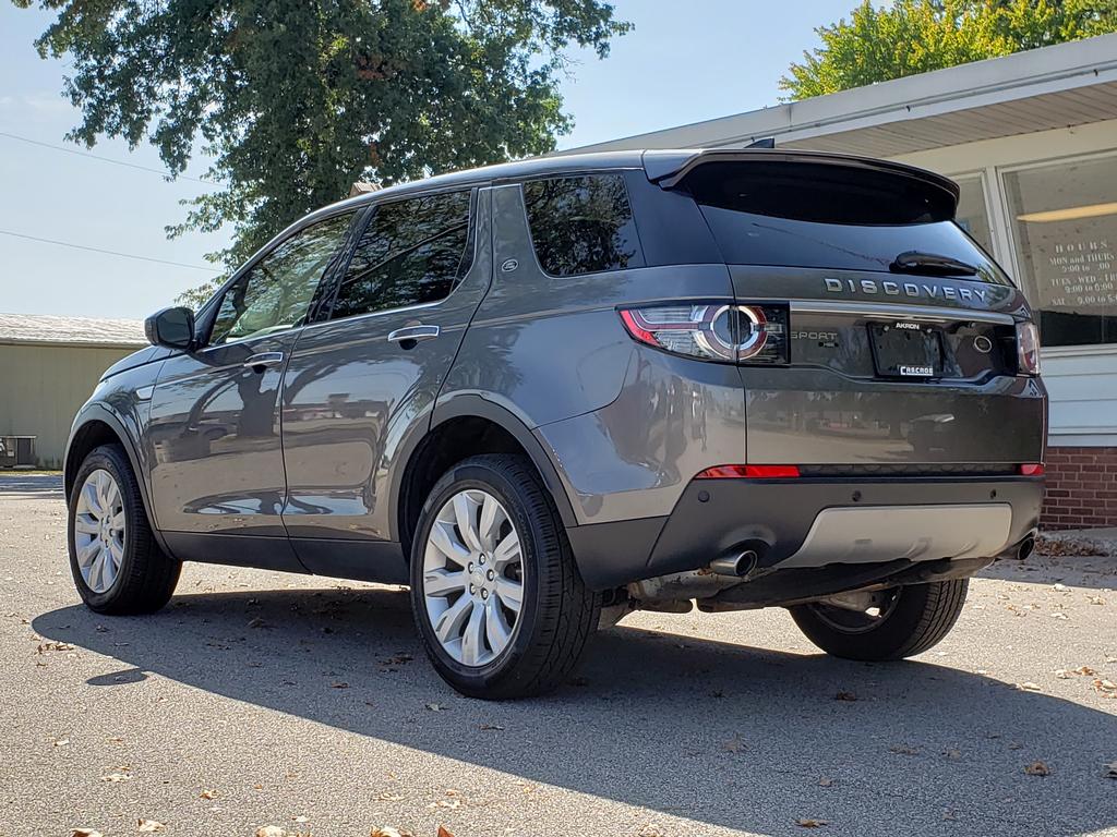 2018 Land Rover Discovery Sport HSE photo 2
