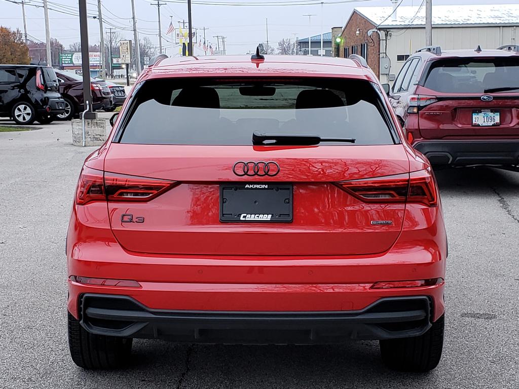 2025 Audi Q3 S line Premium photo 3