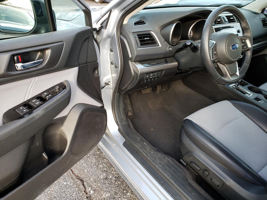 2018 Subaru Legacy Sport photo 4