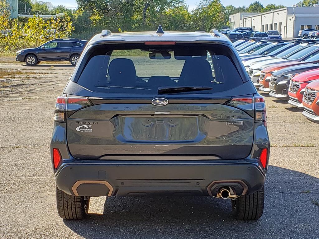 2025 Subaru Forester Sport photo 3
