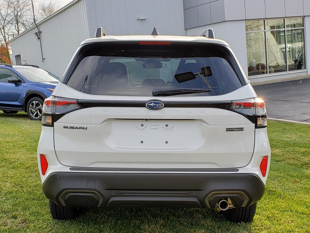 2025 Subaru Forester Limited photo 4