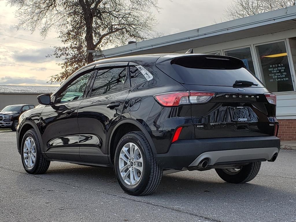 Used 2020 Ford Escape SE AWD SUV