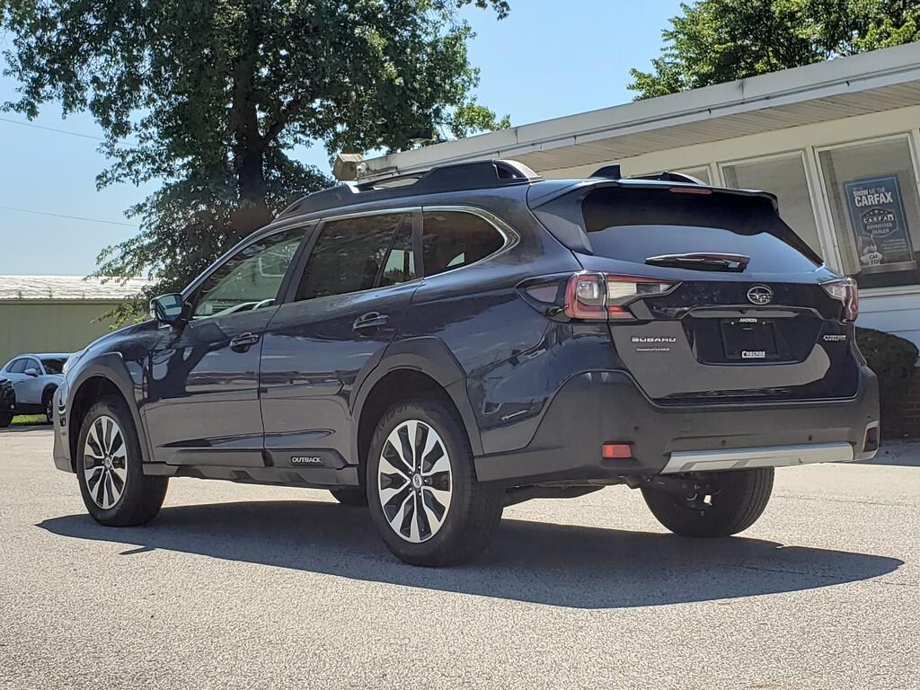 Used 2024 Subaru Outback Limited AWD SUV