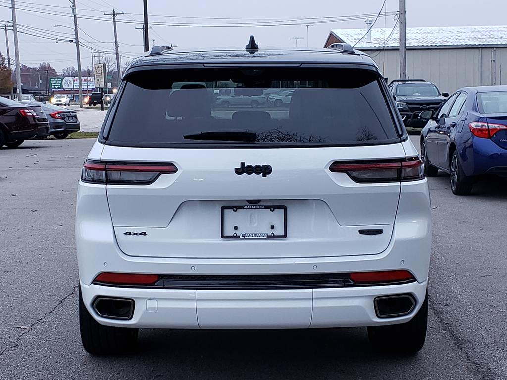 2024 Jeep Grand Cherokee L Summit photo 4