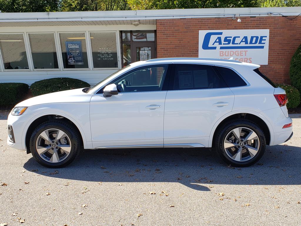 2023 Audi Q5 Premium Plus 40 TFSI photo 2
