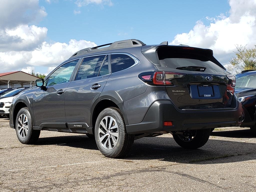 New 2025 Subaru Outback Premium SUV