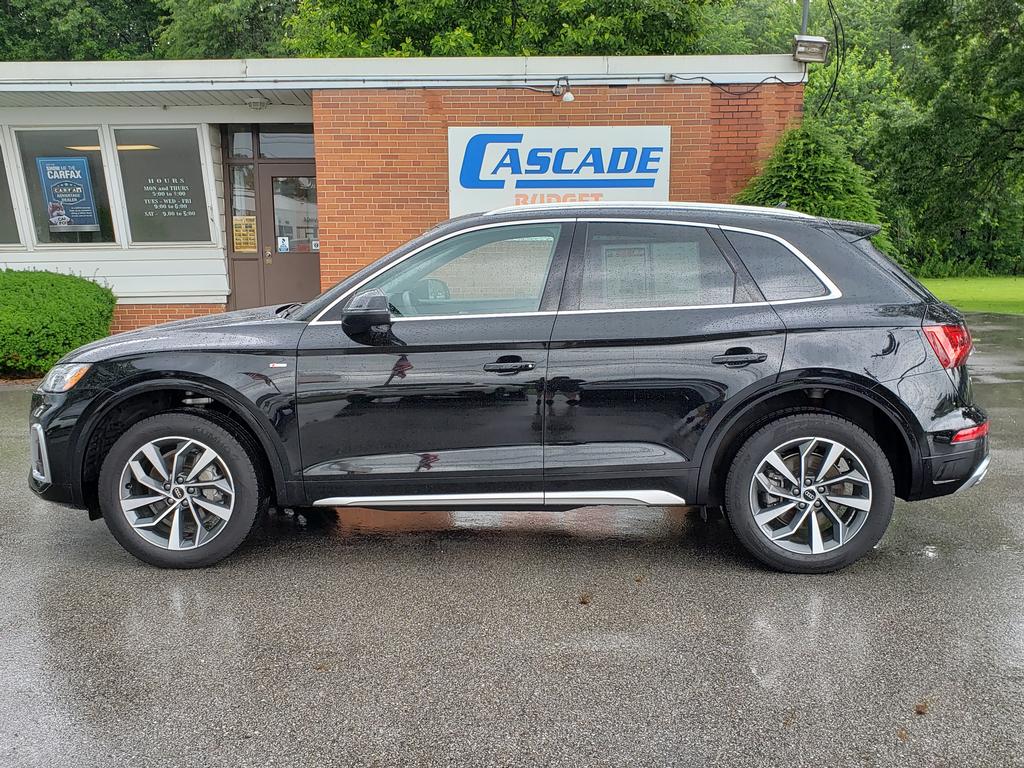 2024 Audi Q5 S line Premium 45 TFSI photo 2