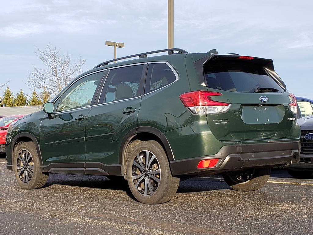 2023 Subaru Forester Limited photo 2