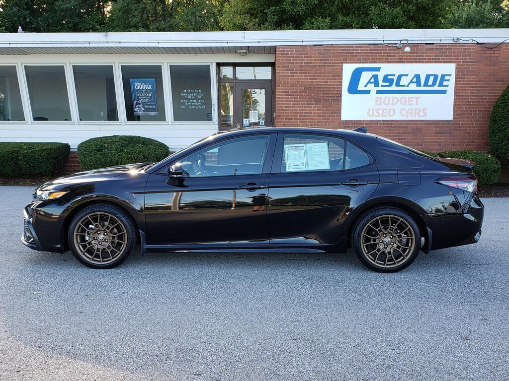 Used 2023 Toyota Camry SE Auto AWD Sedan