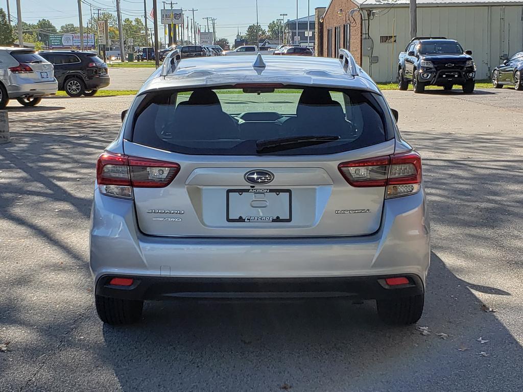 2023 Subaru Impreza Premium photo 4