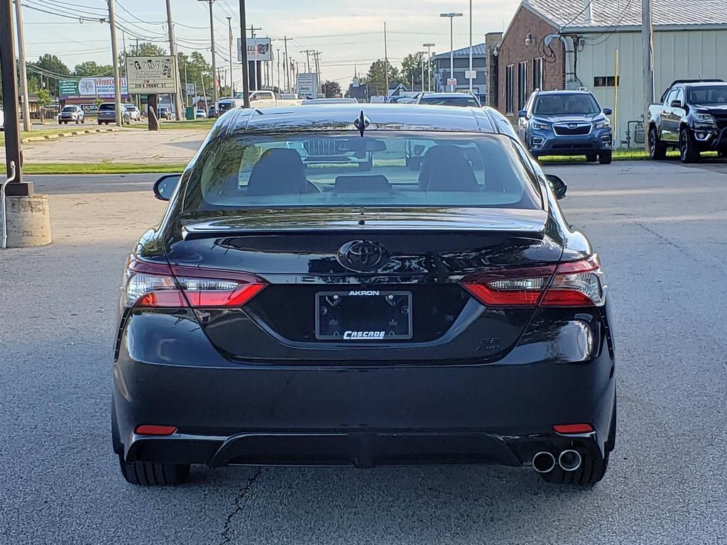 Used 2023 Toyota Camry SE Auto AWD Sedan