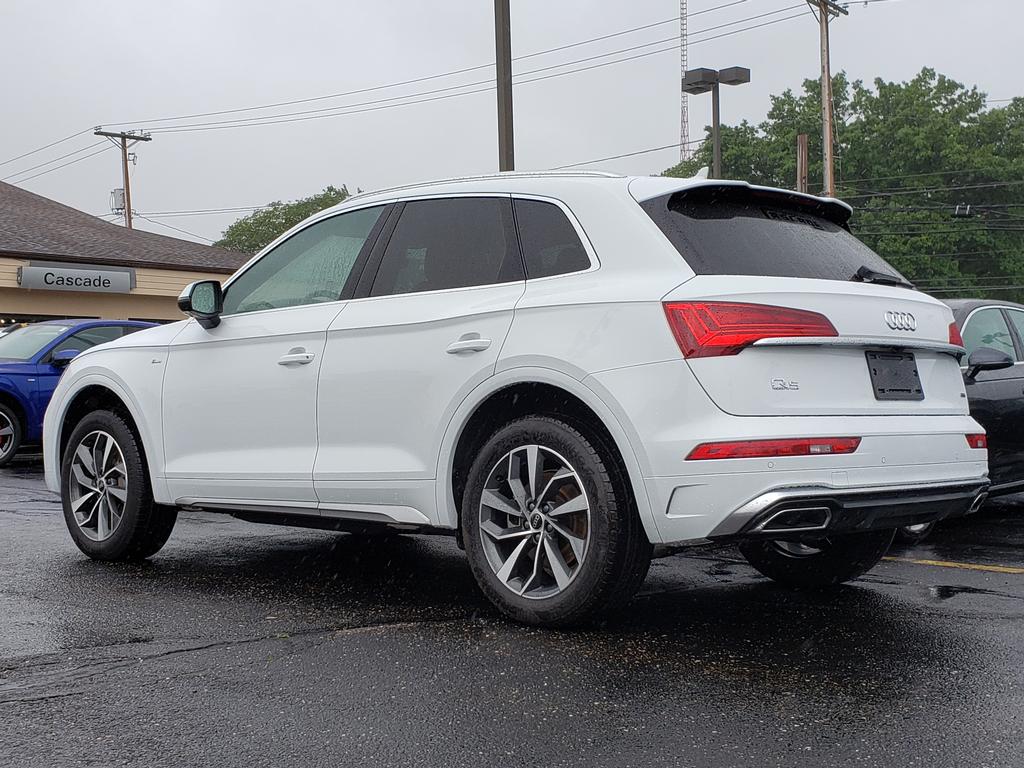 2025 Audi Q5 S line Premium Plus photo 3