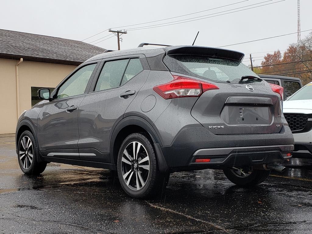 Used 2019 Nissan Kicks SR FWD SUV